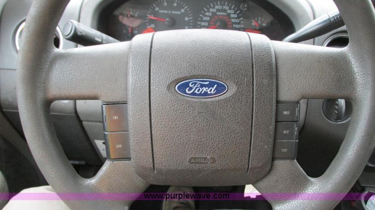 image for item G9146 2006 Ford F150 XLT SuperCab pickup truck