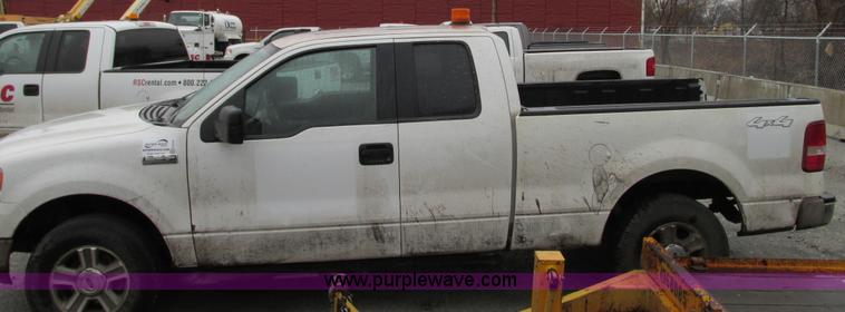 image for item G9147 2005 Ford F150 XLT SuperCab pickup truck