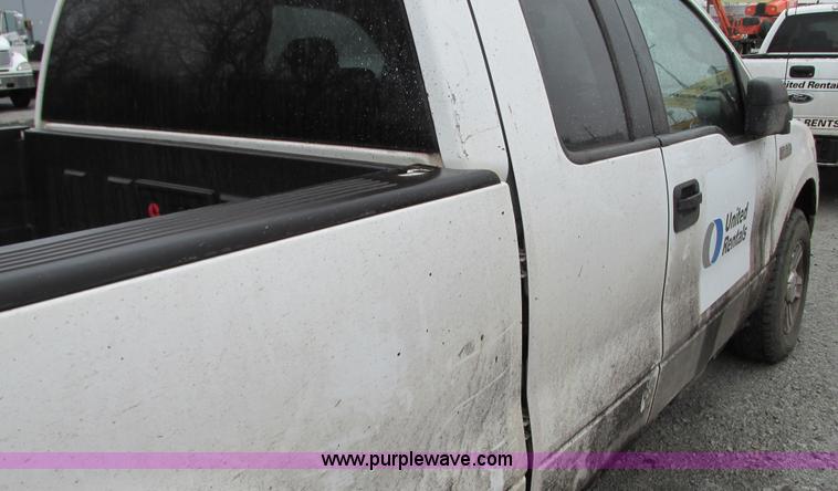 image for item G9147 2005 Ford F150 XLT SuperCab pickup truck