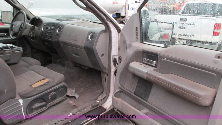 image for item G9147 2005 Ford F150 XLT SuperCab pickup truck