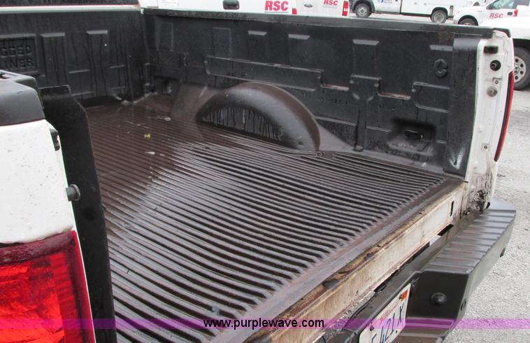 image for item G9147 2005 Ford F150 XLT SuperCab pickup truck