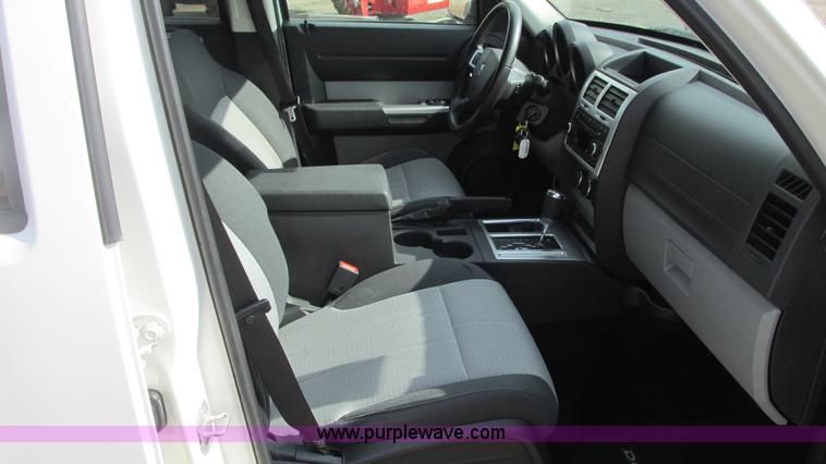 image for item G9149 2008 Dodge Nitro SLT SUV