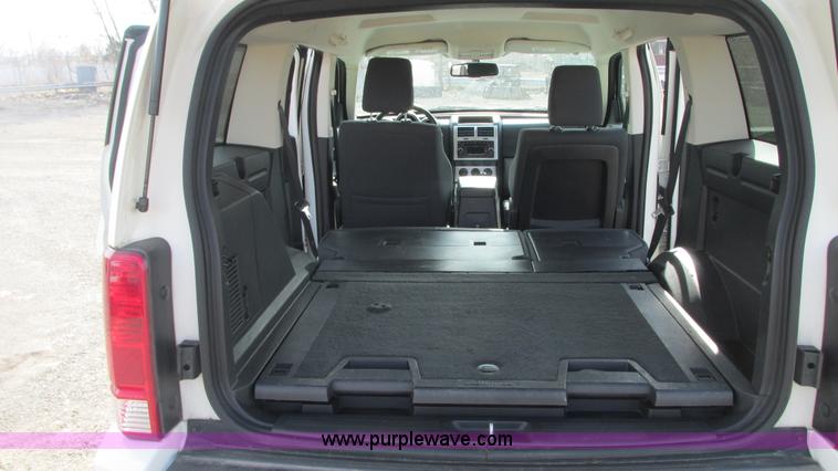 image for item G9149 2008 Dodge Nitro SLT SUV