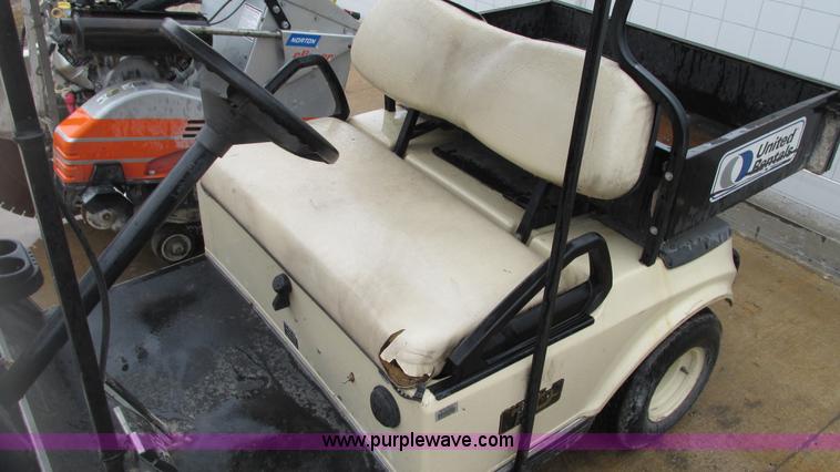 image for item G9150 2005 Club Car golf cart
