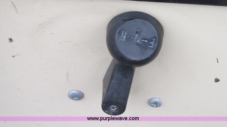image for item G9150 2005 Club Car golf cart