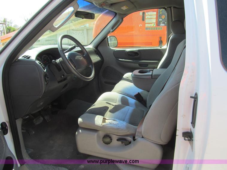 image for item G9522 2002 Ford F150 XLT SuperCab pickup truck