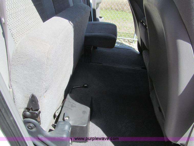 image for item G9522 2002 Ford F150 XLT SuperCab pickup truck