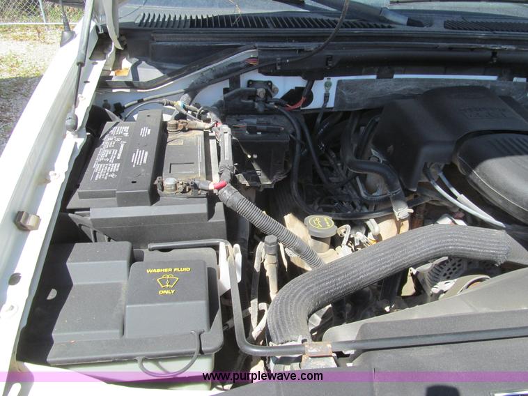 image for item G9522 2002 Ford F150 XLT SuperCab pickup truck