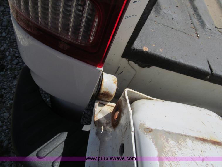 image for item G9522 2002 Ford F150 XLT SuperCab pickup truck