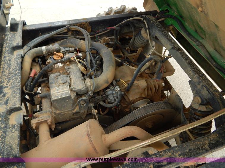 image for item H3470 2009 John Deere Gator UTV