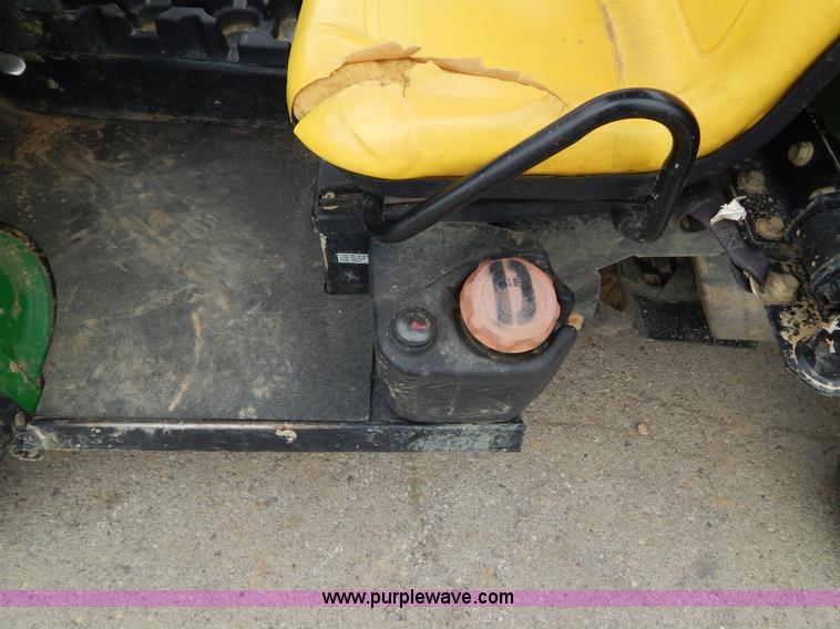 image for item H3470 2009 John Deere Gator UTV