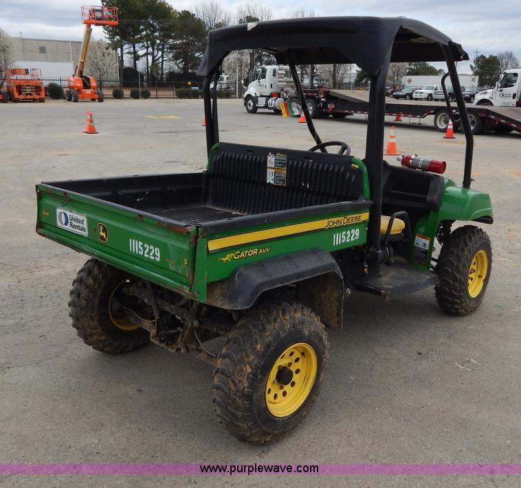 image for item H3471 2009 John Deere Gator UTV