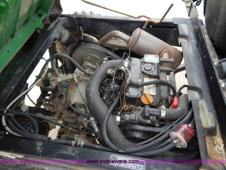 image for item H3471 2009 John Deere Gator UTV