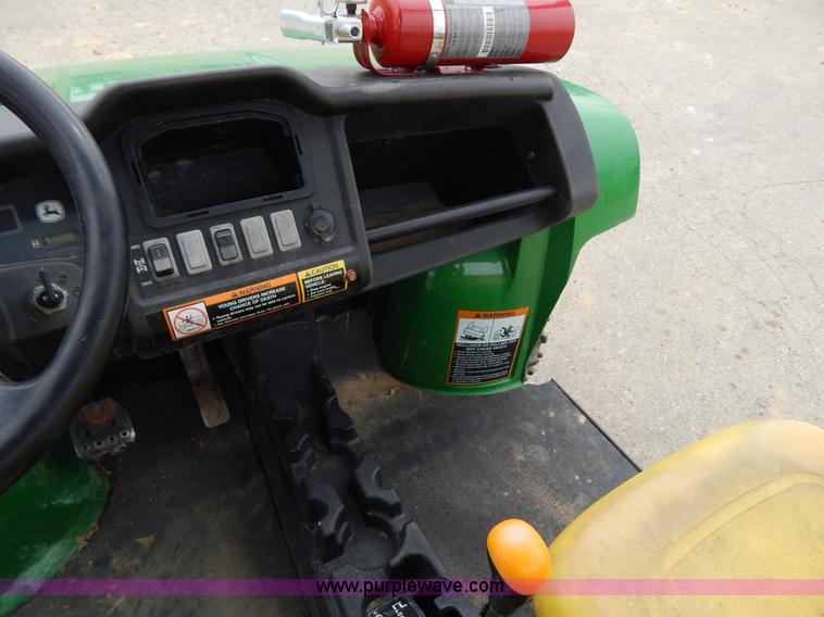 image for item H3471 2009 John Deere Gator UTV