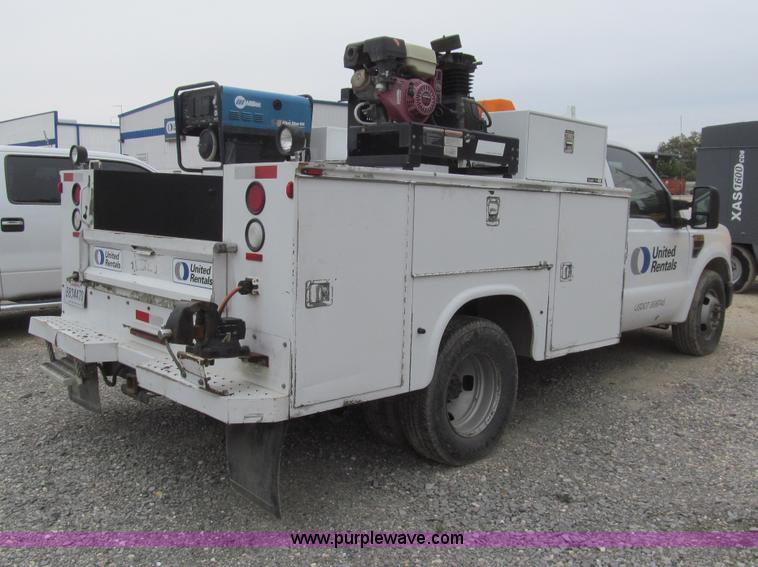 image for item I7137 2008 Ford F350 Super Duty XLT service truck