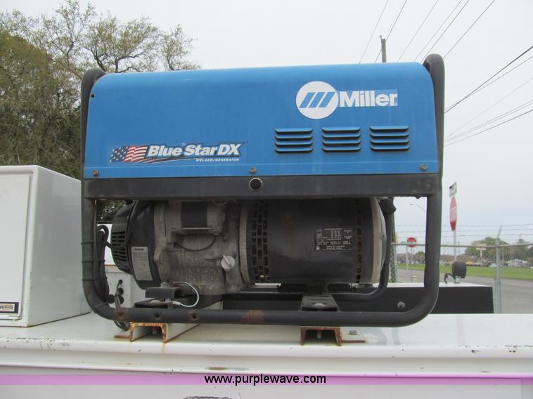 image for item I7137 2008 Ford F350 Super Duty XLT service truck