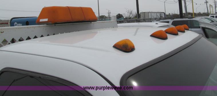 image for item I7137 2008 Ford F350 Super Duty XLT service truck