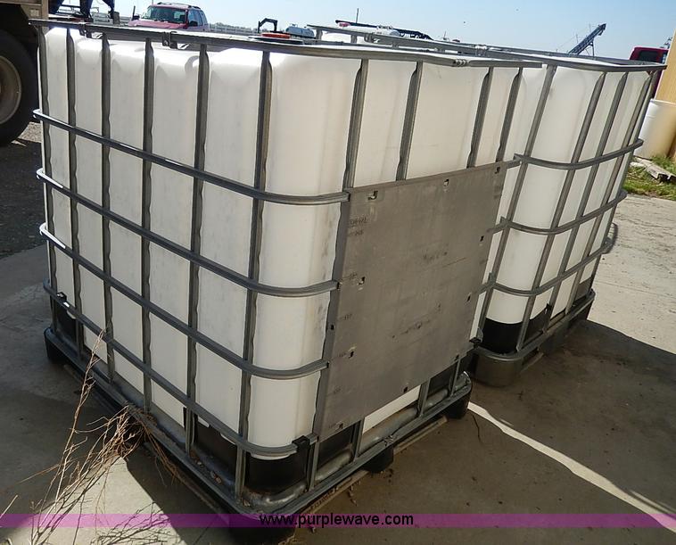 image for item AC9194 (2) 260 gallon liquid tanks