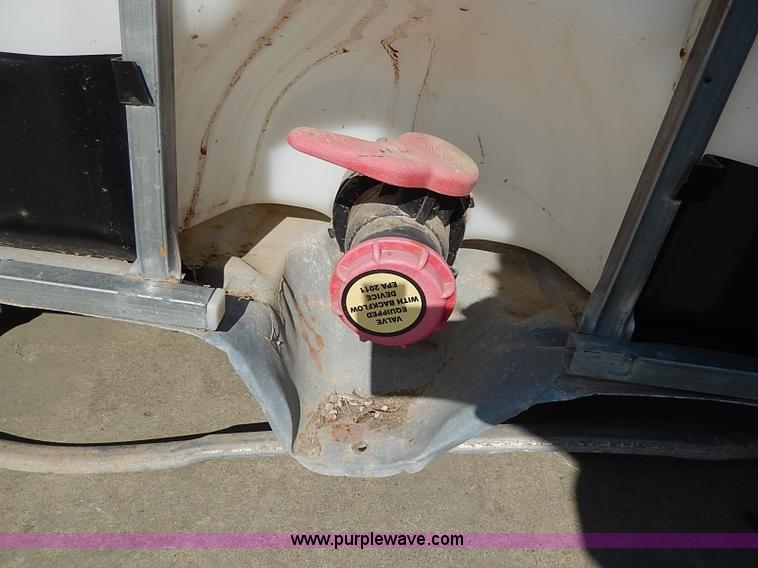 image for item AC9194 (2) 260 gallon liquid tanks