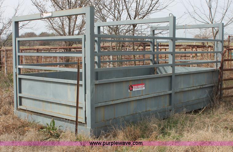 image for item AK9674 J&S portable livestock scale