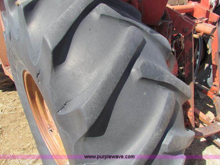 image for item AN9917 International 4166 4WD tractor