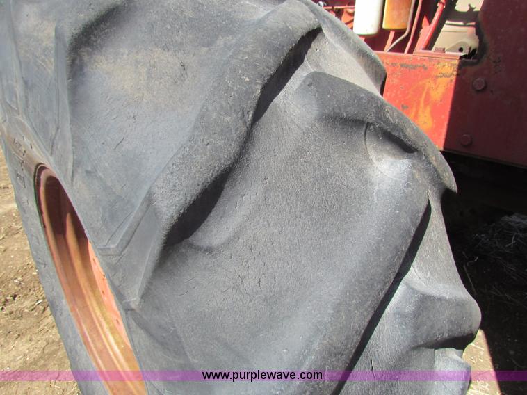 image for item AN9917 International 4166 4WD tractor