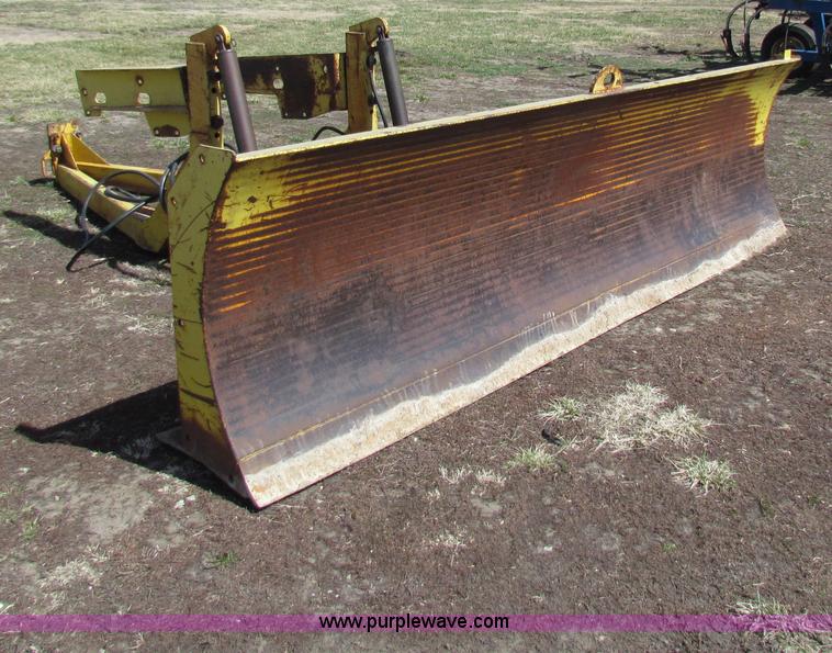Degelman 12' dozer blade in Winfield, KS Item AN9919 sold Purple Wave