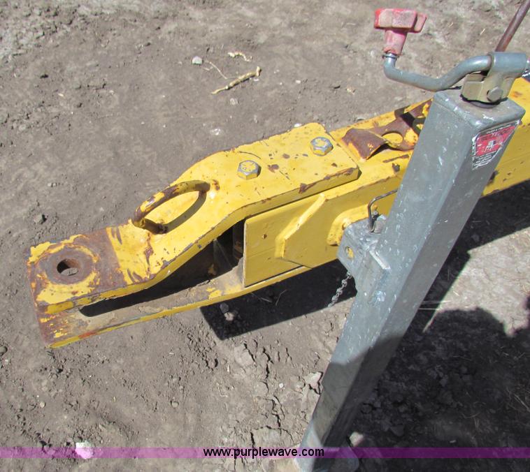 image for item AN9924 Vermeer R23A hydraulic driven rake