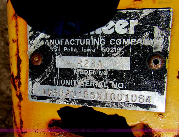 image for item AN9924 Vermeer R23A hydraulic driven rake