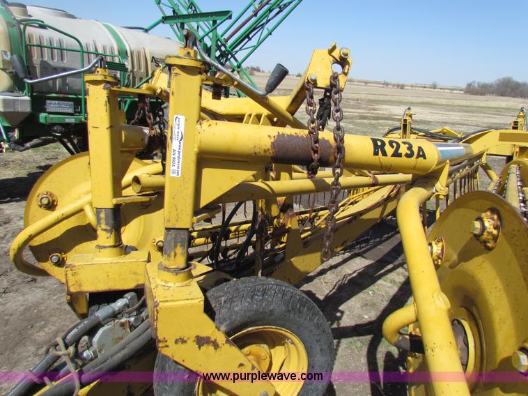 image for item AN9924 Vermeer R23A hydraulic driven rake