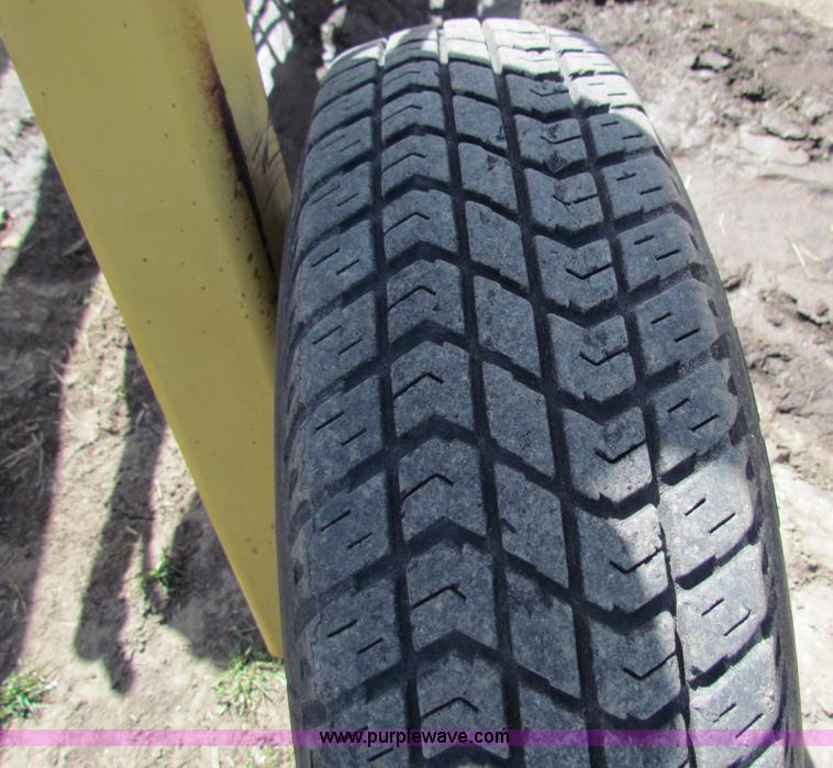 image for item AN9924 Vermeer R23A hydraulic driven rake