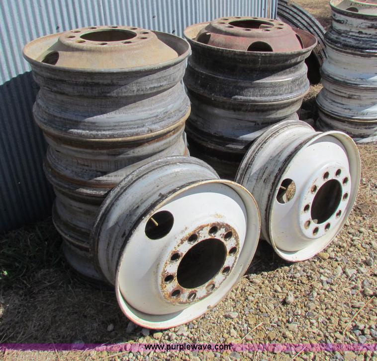 image for item AN9936 (10) stud pilot steel wheels