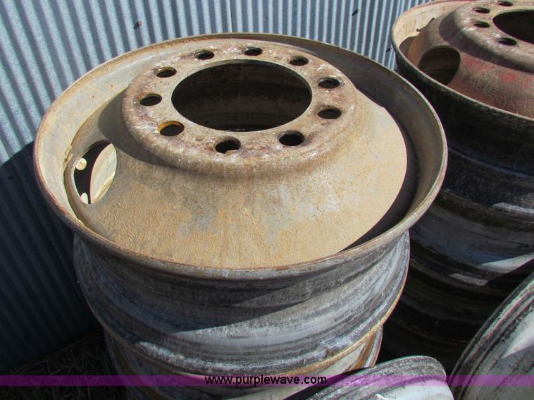 image for item AN9936 (10) stud pilot steel wheels