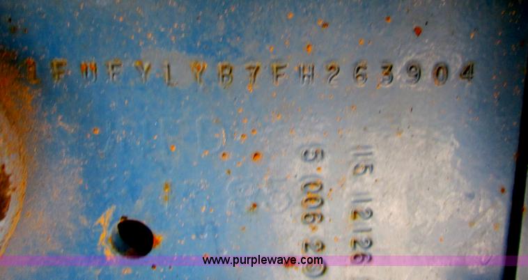 image for item AN9943 1985 Freightliner semi truck