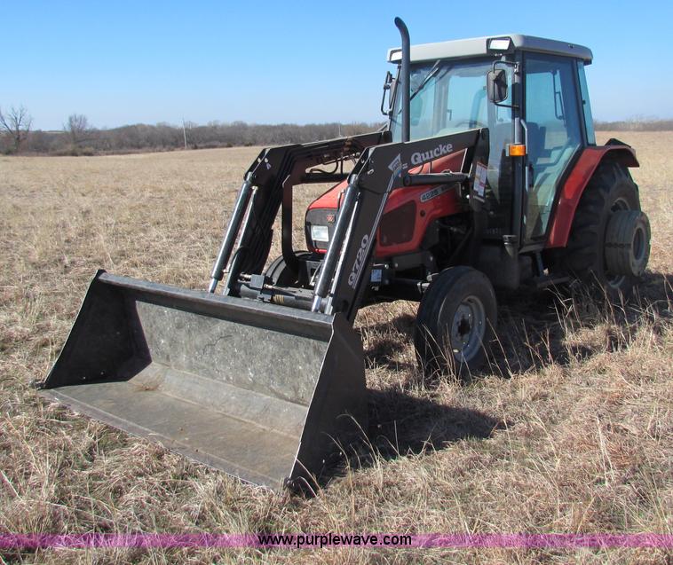 image for item AN9945 1998 Massey-Ferguson 4225 tractor