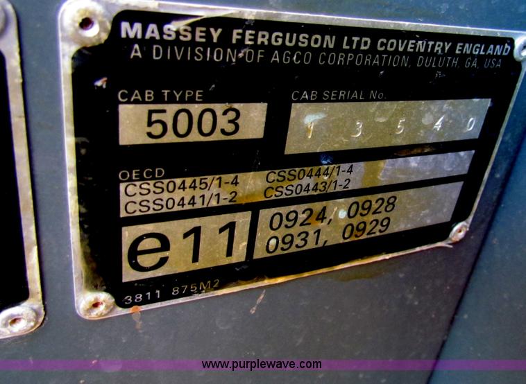 image for item AN9945 1998 Massey-Ferguson 4225 tractor