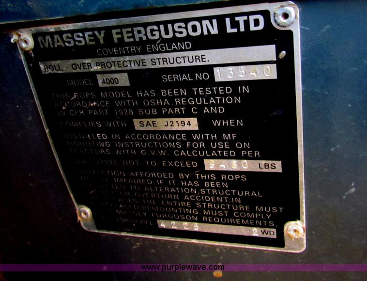 image for item AN9945 1998 Massey-Ferguson 4225 tractor