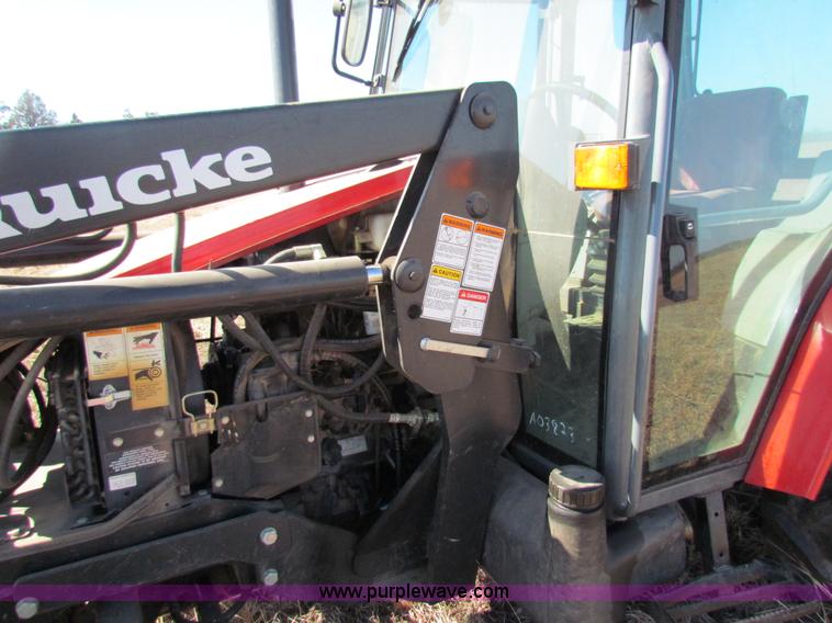 image for item AN9945 1998 Massey-Ferguson 4225 tractor