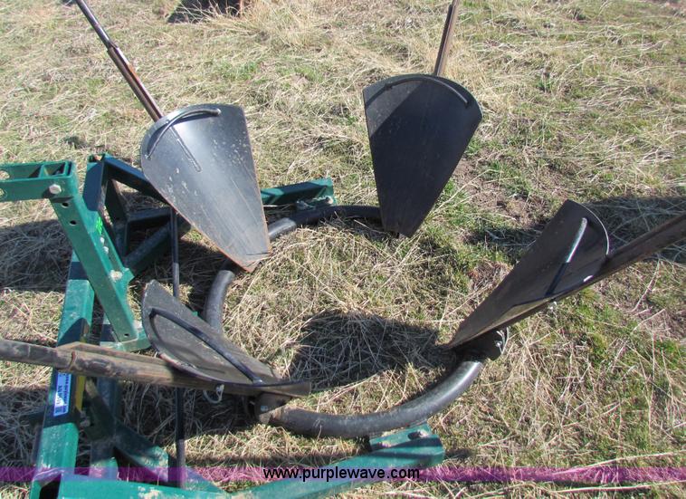 image for item AN9949 Tree Toad manual tree spade