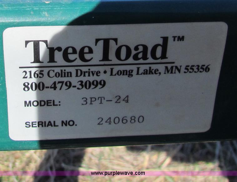 Tree Toad manual tree spade in Douglass, KS Item AN9949 sold Purple