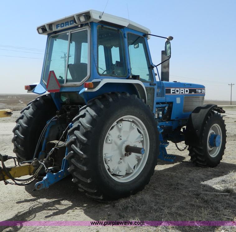 image for item AQ9491 Ford TW35 MFWD tractor