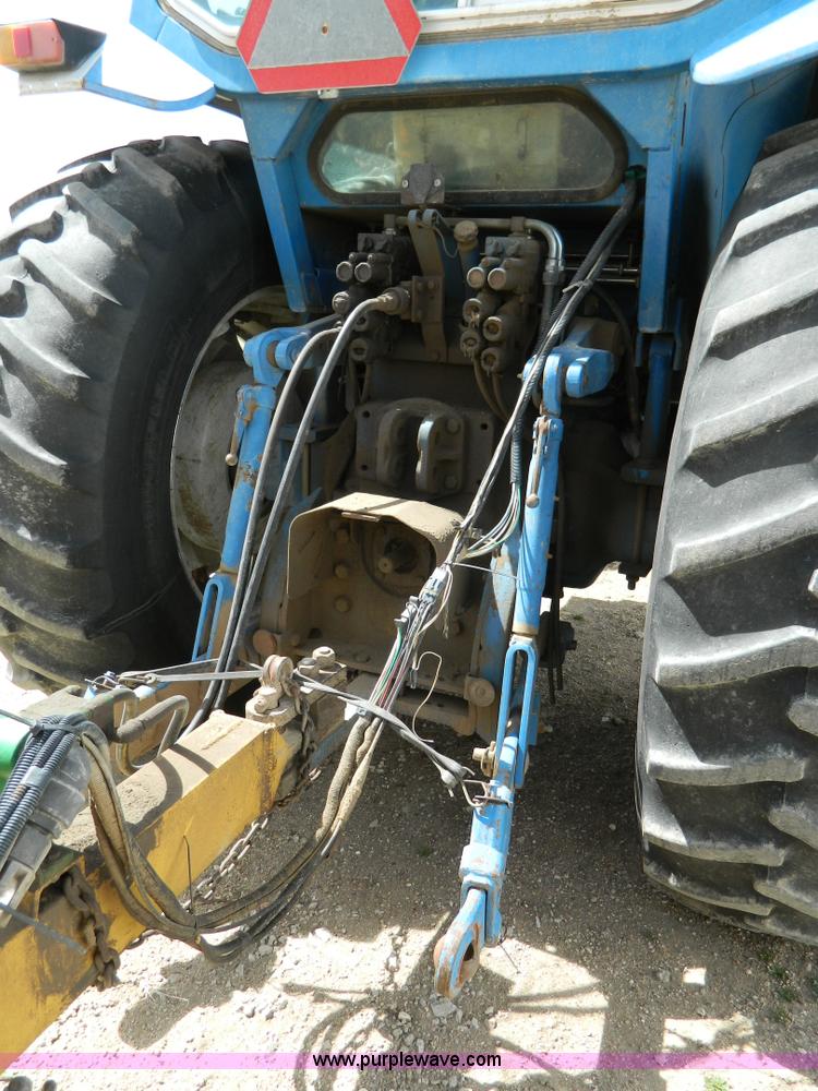 image for item AQ9491 Ford TW35 MFWD tractor