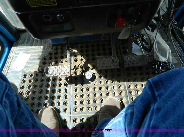 image for item AQ9491 Ford TW35 MFWD tractor