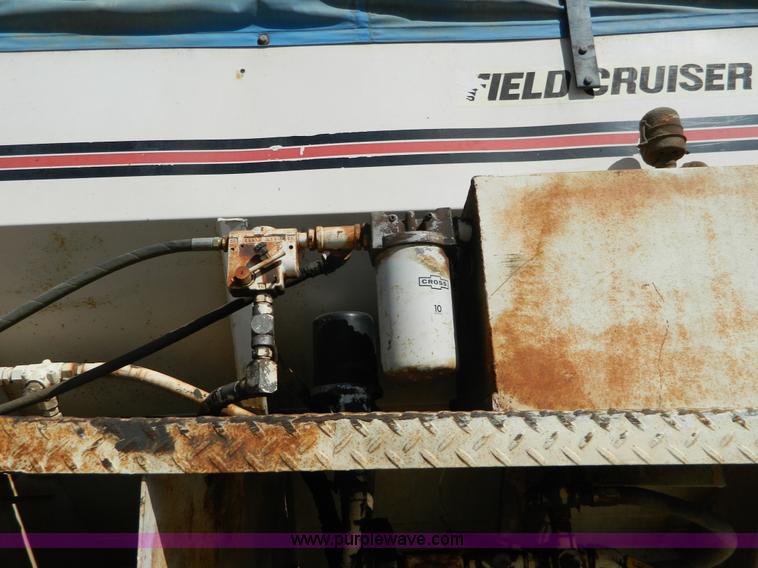 image for item AQ9494 1992 International 2554 spreader truck