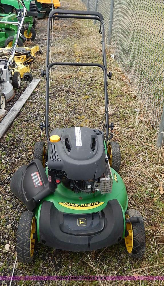 John Deere JS60 selfpropelled push mower in Baldwin City, KS Item