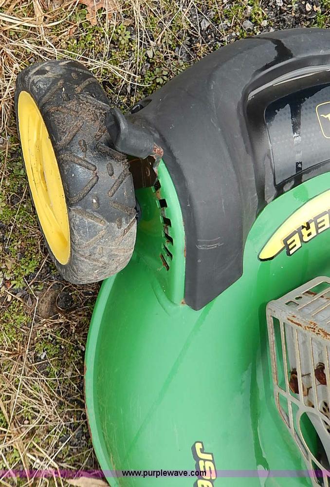 image for item AZ9901 John Deere JS60 self-propelled push mower