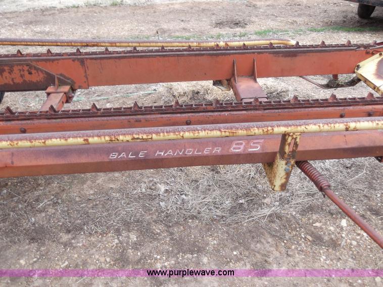 image for item C1918 New Holland 85 bale handler