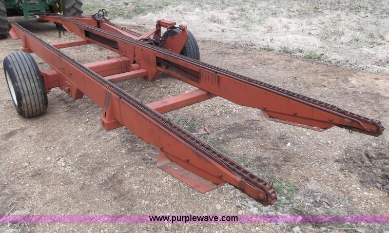 image for item C1919 Hesston bale handler