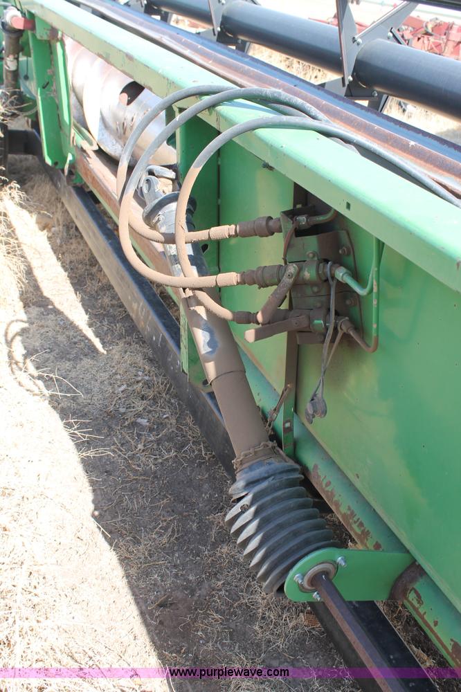 image for item C3784 1998 John Deere 930 30' rigid platform head