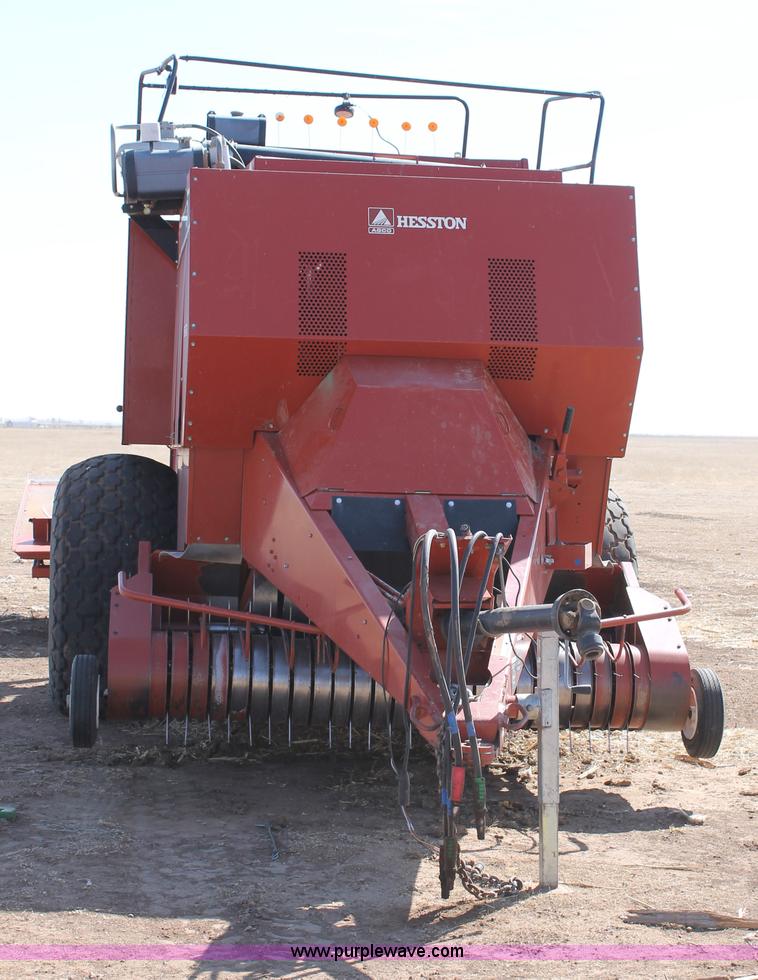 image for item C3786 2000 Hesston 4910 large square baler